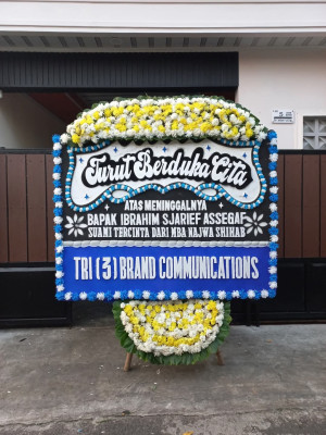 Papan Bunga Duka di Cinambo